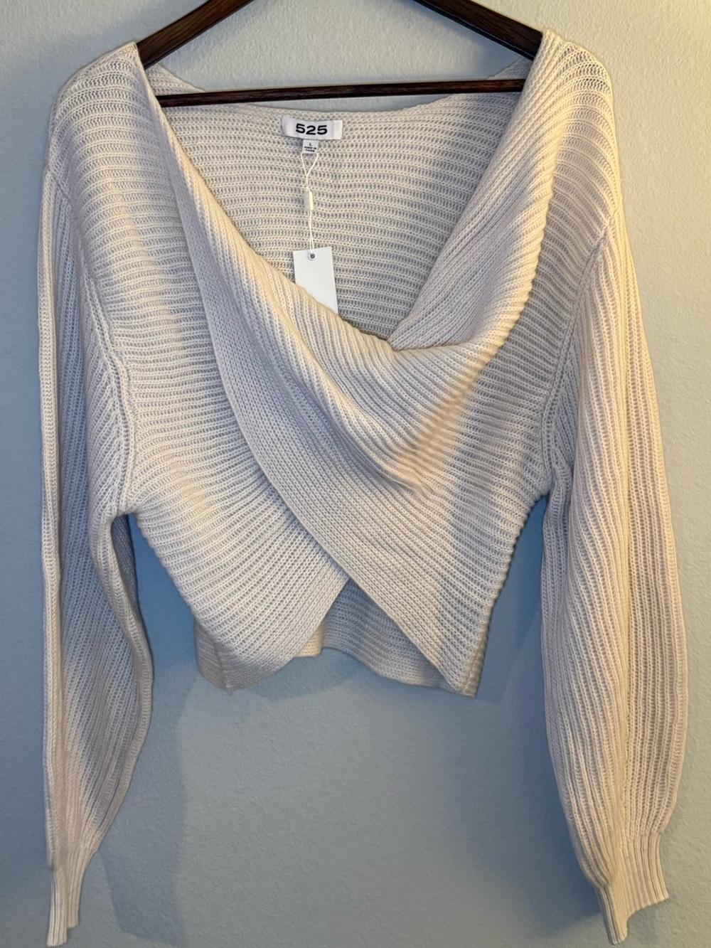 NWT 525 America Cream Ribbed Twist Front Cropped Sweater Size L